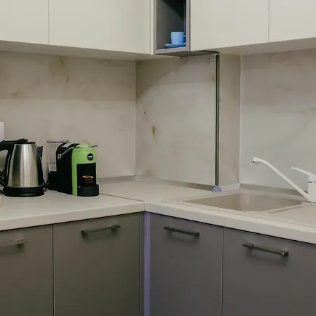 Lindi's 4/4 Apartment *